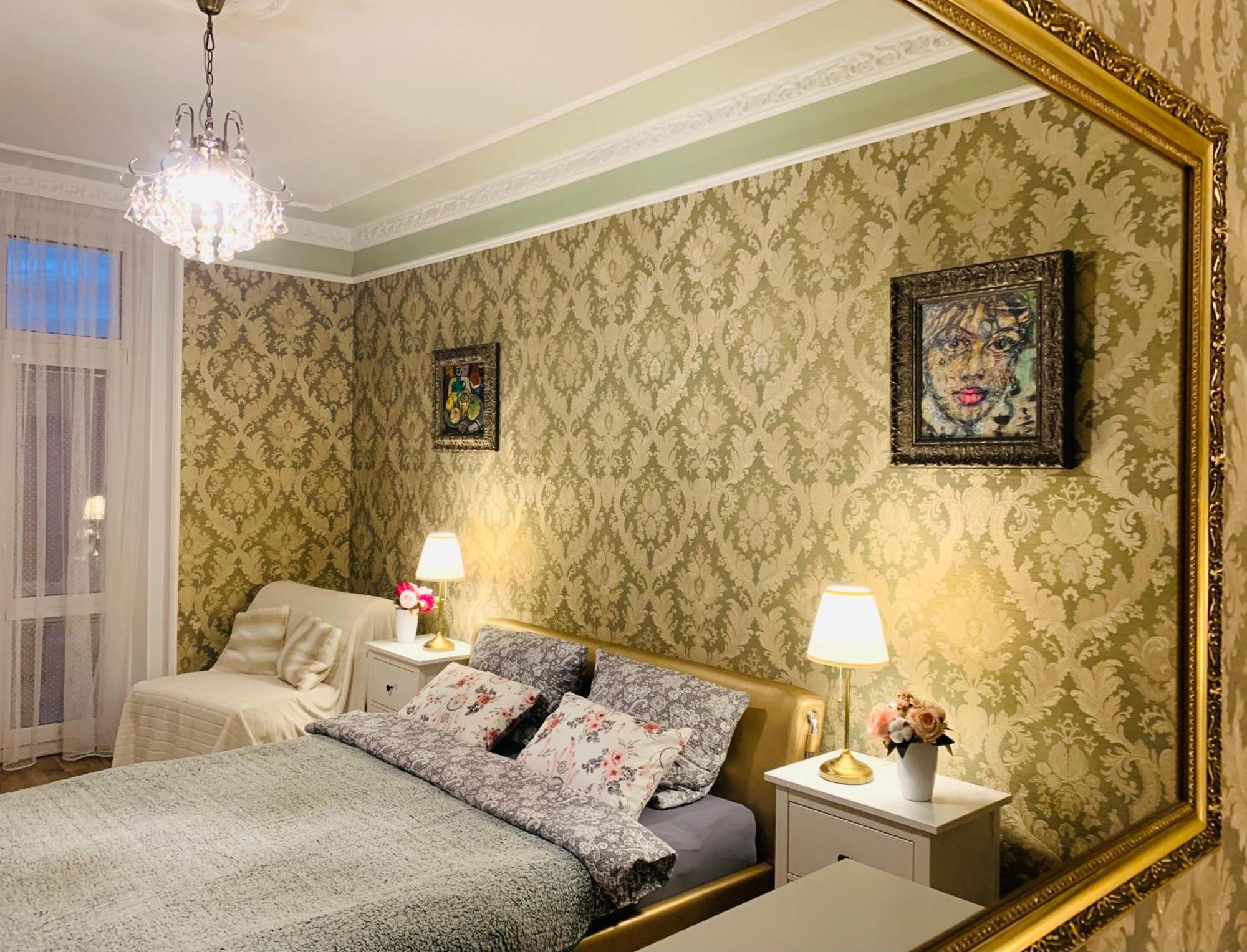 Romanceart Apartments Karlovy Vary Ngoại thất bức ảnh