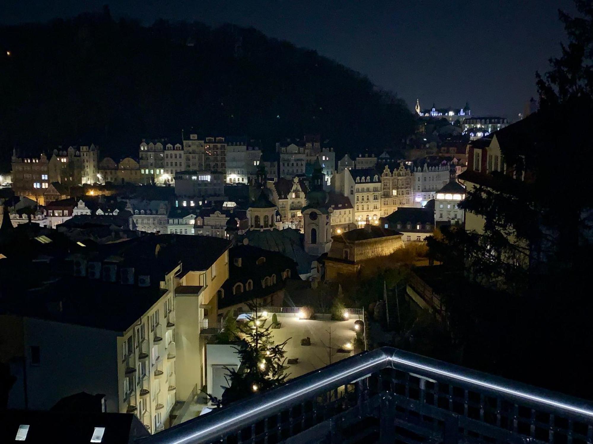 Romanceart Apartments Karlovy Vary Ngoại thất bức ảnh