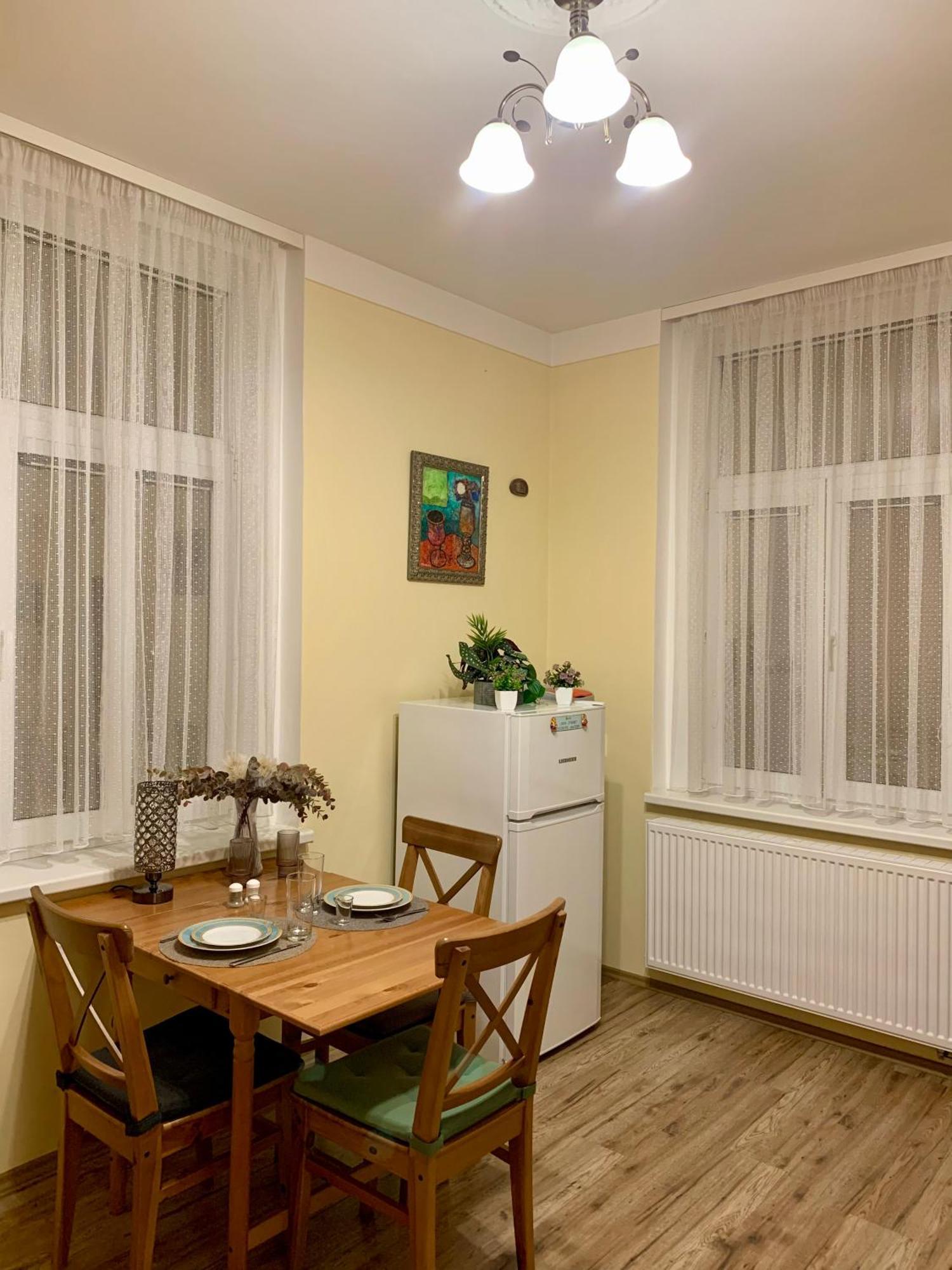 Romanceart Apartments Karlovy Vary Ngoại thất bức ảnh